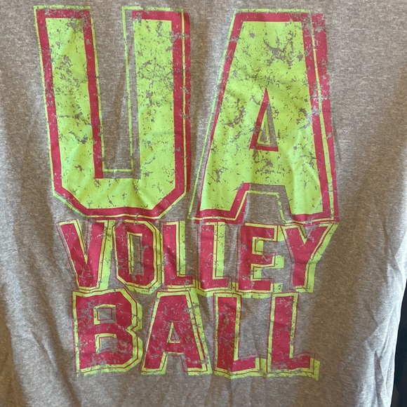 Under Armour semi-fitted volleyball shirt. S - Picture 3 of 7